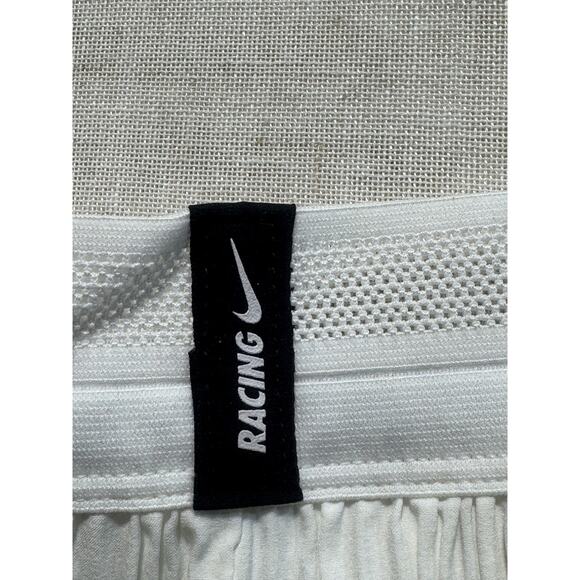 Nike AeroSwift Flyvent Running Training Shorts Women's Sz S White Brand New - Picture 3 of 8